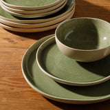 Gibson Elite Manila Bay 12-Piece Stoneware Dinnerware Set, Service for 4, Reactive Glaze Modern Artisan Plates, Bowls & Mugs, Round Design