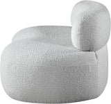 Venti Loveseat - Elegant Art Deco-Inspired Curved Design to Elevate Your Living Space Comfortably