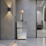 Clear Mirrored Pedestal Short