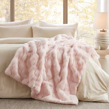 50x70" Quilted Scallope Edge Throw Blanket, Ivory