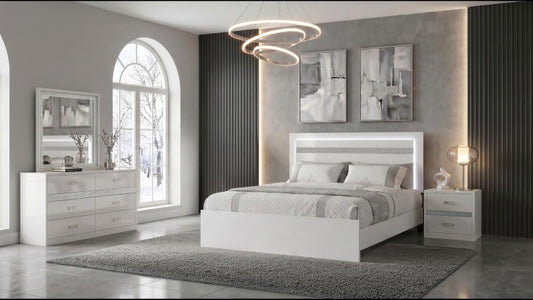 Viana 4-Piece Eastern King Platform Bedroom Set Grey and White High Gloss
