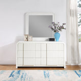 Fluted Mirror - Elegant Arched Design with Fluted Frame, Solid Wood Finish for Stunning Decor Appeal