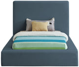 Devin - Bed