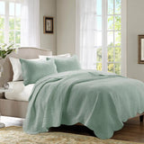 Farmhouse Scalloped Edge 3-Piece Coverlet Quilt Set