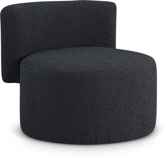 Como Contemporary Accent Chair with Curved Back Design for Stylish Home Decor and Comfort