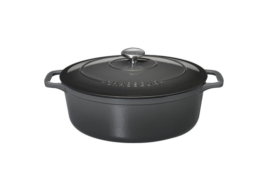 Chasseur 7.25-Quart Cast Iron Oval Dutch Oven, Caviar Grey