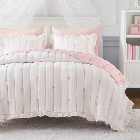 Soft Bow Embroidered Quilt Mini Set, Pink