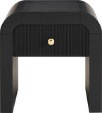 Artisto Elegant Ash Veneer Contemporary End Table with Stylish Storage & Dual Handle Options