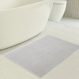American Soft Linen 100% Cotton Bath Mat Rugs, 17x24 inches with Silicone Backing, Soft Absorbent Grip-Enhanced Bath Mats for Bathroom