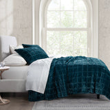 Stella Faux Silk Velvet Double Box Stitch Quilt Set