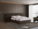 Shiloh Boucle Fabric Bed - Art Deco Elegance for Your Bedroom Retreat with Plush Upholstered Design