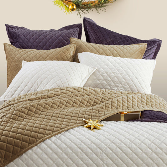 Velvet Diamond Quilt