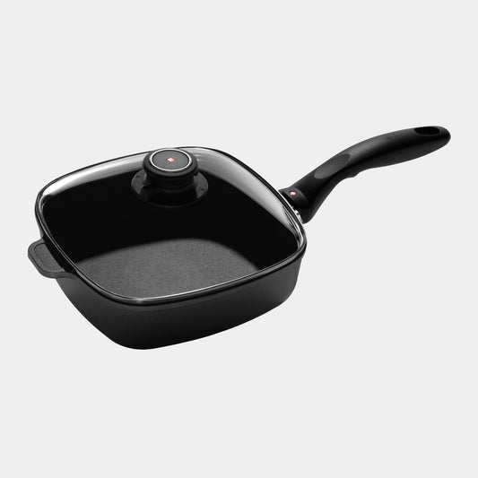 XD Nonstick Square Saute Pan with Glass Lid - Induction | Made in Switzerland