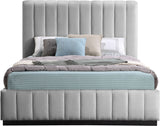 Lucia - Bed