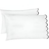 Allena 400TC Cotton Scallop Embroidery Sateen Solid Pillowcases (Set Of 2)