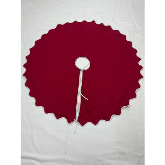 Scalloped Cotton Christmas Tree Skirt