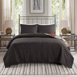 3 Piece Reversible Patchwork Printed Quilt Set, Red/Black