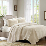 Farmhouse Scalloped Edge 3-Piece Coverlet Quilt Set