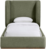 Aurin - Upholstered Bed