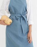 Linen bib apron in Gray blue