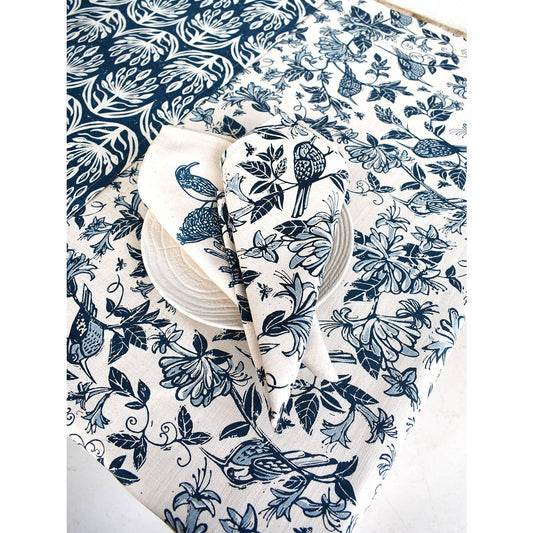 French Home Honeysuckle 59" X 98" Tablecloth - Indigo
