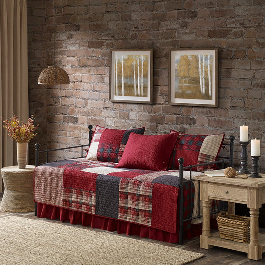 Cabin Plaid Coverlet Daybed Set, Red