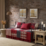 Cabin Plaid Coverlet Daybed Set, Red
