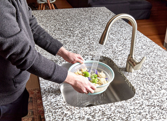 Collapsible Microwave Food Cover - Medium