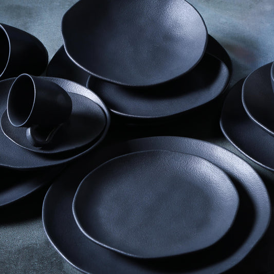 DINNER PLATE ORGANIC STONEWARE Ø 10.43" MATTE BLACK