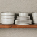 Gibson Elite Gelston Stoneware Matte Reactive Glaze 16 Piece (Service for 4) Plates and Bowl Dinnerware Set