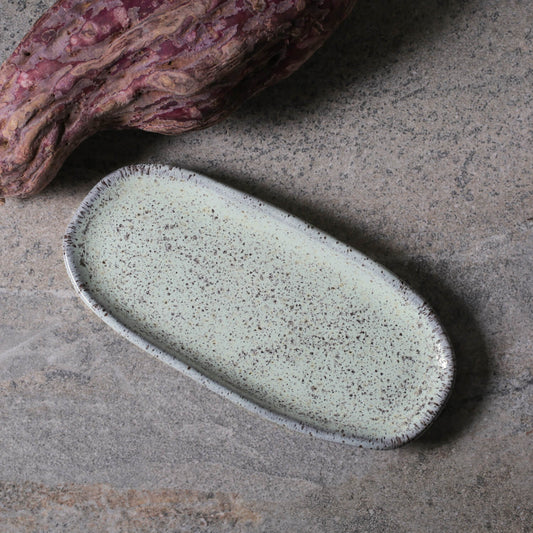 SHALLOW OVAL PLATTER ORGANIC STONEWARE Ø 6.5x3.15" PISTACHE