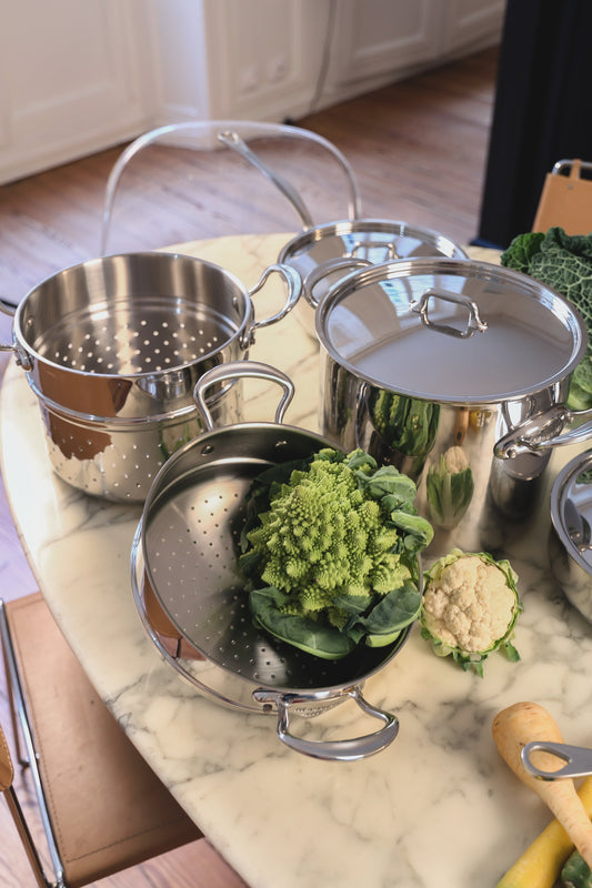Mauviel Steamer Insert With Cast Stainless Steel Handles, 9.4-in