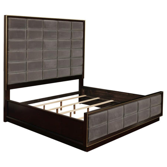 Durango 4-Piece Eastern King Bedroom Set Smoked Peppercorn