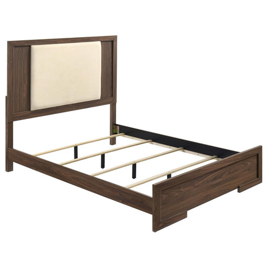 Etienne 5-Piece Queen Bedroom Set Walnut