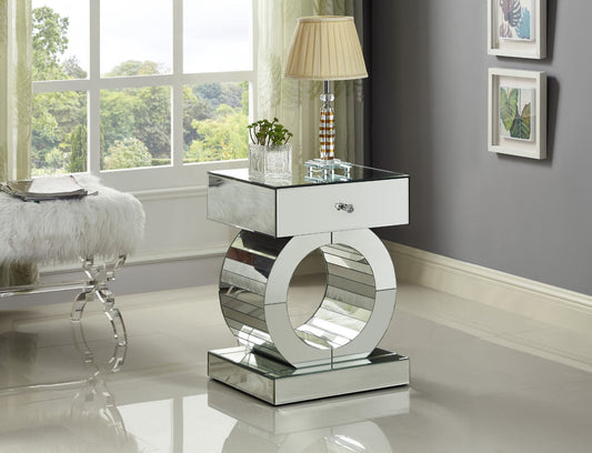 Jocelyn Modern Mirrored End Table - Chic Geometric Design with Crystal Acrylic Accents for Living Room
