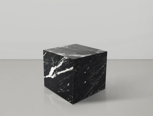 Bolzano End Table - Handcrafted Marble Accent with Unique Veining for Modern Art Deco Spaces