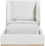 Aurin - Upholstered Bed