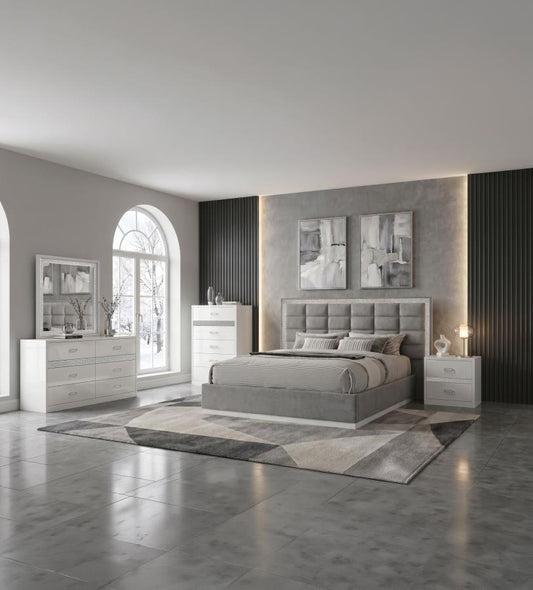Viana 5-Piece Eastern King Platform Bedroom Set Grey and White High Gloss