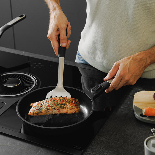 BergHOFF Leo Phantom Nonstick Ceramic 12.75" Fry Pan, Recycled