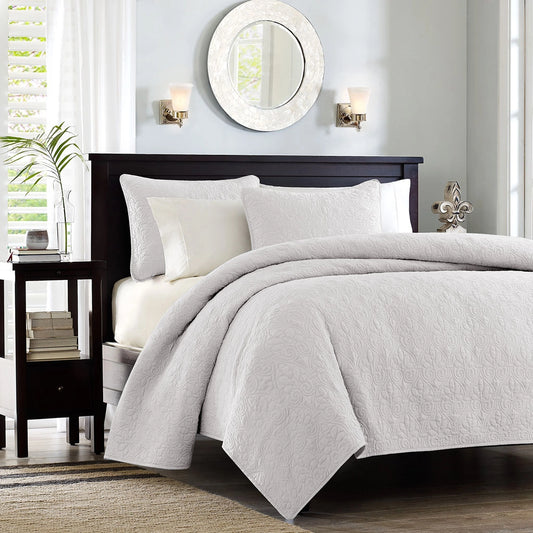 Classic Stitch Reversible Quilt Set, White