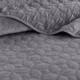Velvet 3-Piece Quilt Set, Grey
