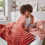 300GSM Fluffy Ribbed Plush Comforter Set,Blush Ombre