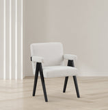Woodloch Accent Chair - Modern Mid-Century Design with Elegant Boucle Upholstery for Any Space