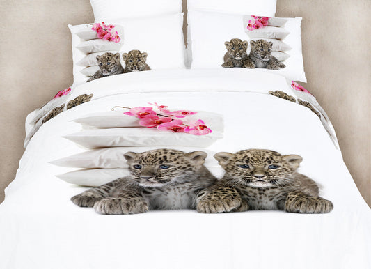 Baby Leopards - Queen Size