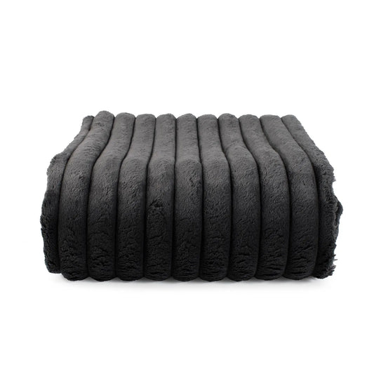 Throw Shar Pei Black