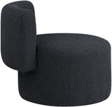 Como Contemporary Accent Chair with Curved Back Design for Stylish Home Decor and Comfort