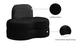 Mitzy Velvet Chair - Elegant Kidney-Shaped Design for Contemporary Spaces, Perfect for Relaxation