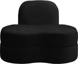 Mitzy Velvet Chair - Elegant Kidney-Shaped Design for Contemporary Spaces, Perfect for Relaxation