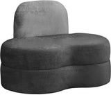 Mitzy Velvet Chair - Elegant Kidney-Shaped Design for Contemporary Spaces, Perfect for Relaxation