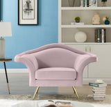 Lips Velvet Chair - Luxurious Boudoir-Inspired Design with Gold Metal Legs for Modern Living Spaces